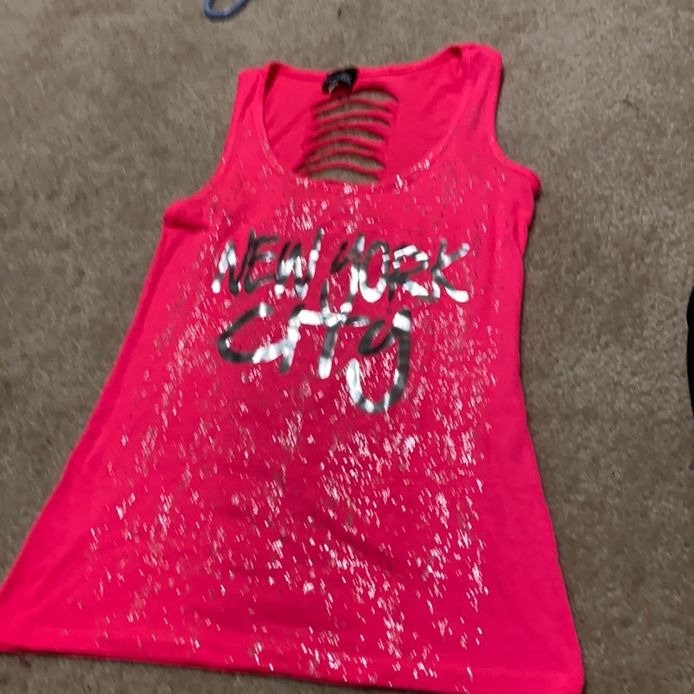 Small hot pink Newyork tank top with silver